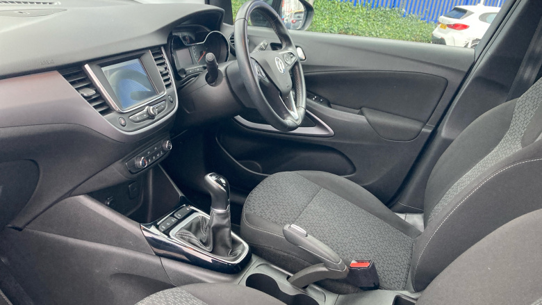 Vauxhall Crossland 1.2 Design 5dr Petrol Hatchback